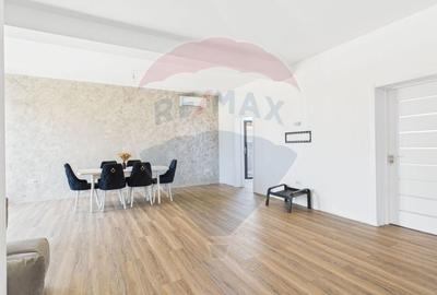 Casa Peris, parter - 4