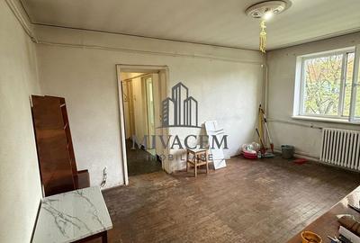 Apartament cu 3 camere semidecomandat în Calea București - 4
