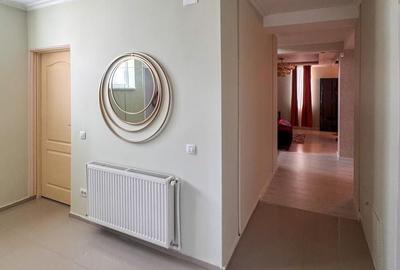 Casă cu 5 camere cu Teren 350 Mp în Domnești - 12
