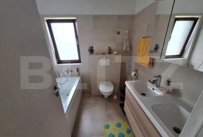 Casă cu 4 camere cu Teren 217 Mp în Central