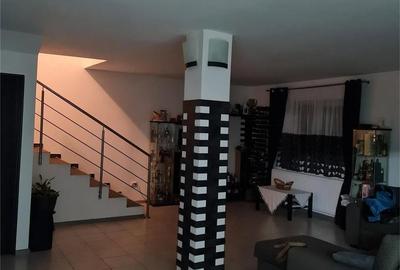 Casă cu Teren 500 Mp în Adunații-Copăceni - 2