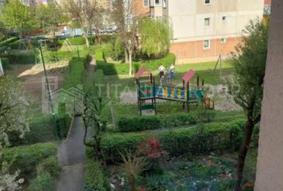Apartament cu 2 camere decomandat, mobilat în Răcădău - 4