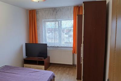 Apartament cu 2 camere decomandat în Central - 1