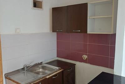 Garsonieră decomandată în Central - 5