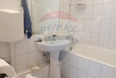 Apartament cu 3 camere semidecomandat, mobilat în Obor - 12