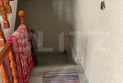 Casă cu 4 camere cu Teren 2200 Mp în Central - 3