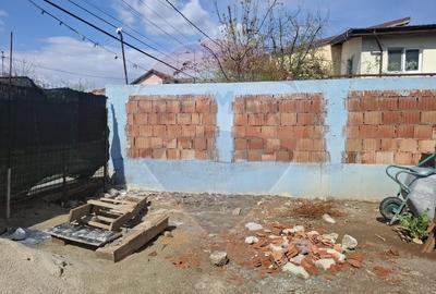 Casă individuală cu 6 camere cu Teren 246 Mp în Central - 30