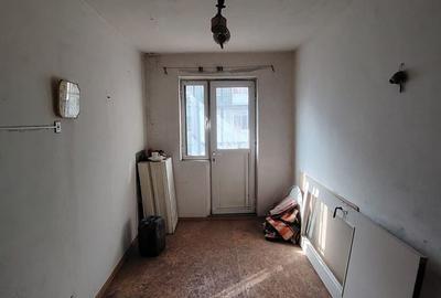 Apartament cu 2 camere semidecomandat în Micro 11 - 3