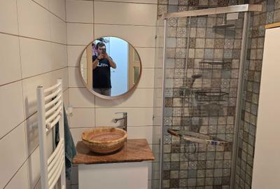 Apartament cu 3 camere semidecomandat în Central - 7