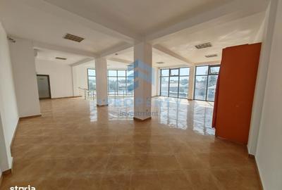 Spațiu comercial, de 125 mp, în Modelu - 10