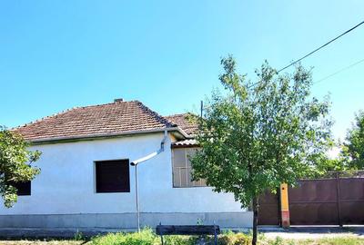 Casă cu 4 camere în Șofronea - 1