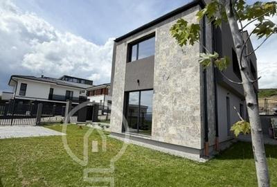 Duplex cu 4 camere cu Canalizare în Iris - 2