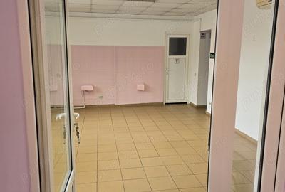 Spatiu comercial langa piata 23 august - 3