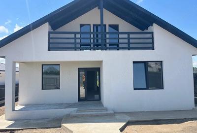 Casă cu Teren 750 Mp în Șendreni - 2