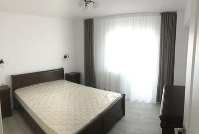 Apartament cu 2 camere semidecomandat, mobilat în Ștefan cel Mare