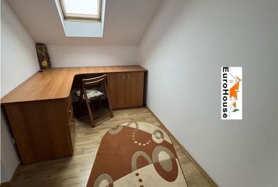 Apartament cu 3 camere decomandat în Micești - 2
