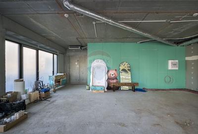 Spațiu comercial, de 78.5 mp, în Aviației - 8