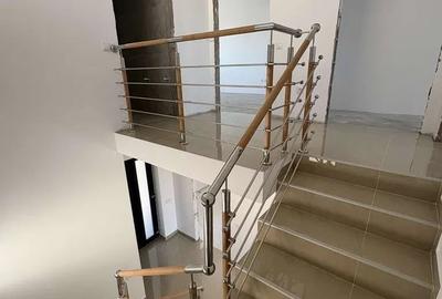 Casă cu 4 camere cu Teren 350 Mp în Central - 6