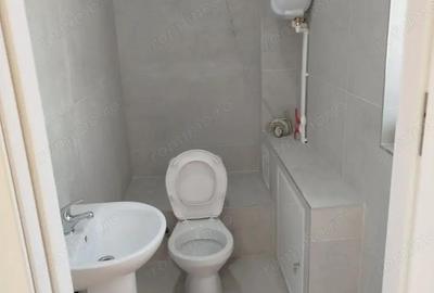 Spațiu comercial, de 89 mp, în P-ța Victoriei