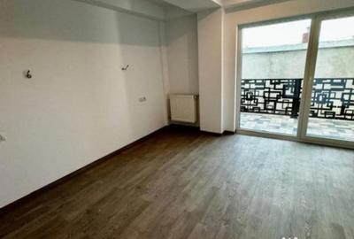 Apartament cu 3 camere decomandat în Democrației - 3