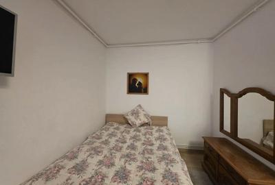 Garsonieră decomandată în Gojdu - 2