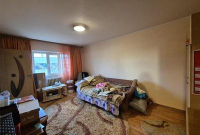 Vanzare apartament 1 camera decomandat - baza 3 - 1