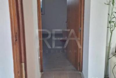 Apartament cu 3 camere decomandat în P-ța Muncii - 7