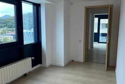 Spatiu de birouri renovat, Centrul Civic, Brasov - 14