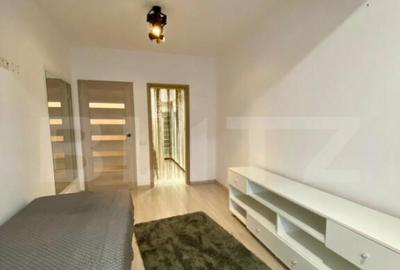 Apartament cu 3 camere decomandat, mobilat în Calea Severinului