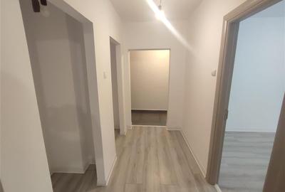 Vanzare apartament 2 camere renovat 2025 Teiul Doamnei - 9