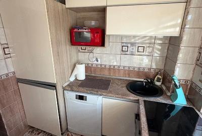 Apartament cu 4 camere decomandat în Central - 3