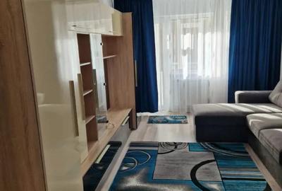 Inchiriez apartament 2 camere - 1