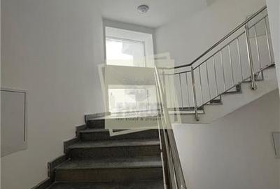 Spatiu comercial intabulat cu vitrina 99 mpu  in zona Supeco - 12