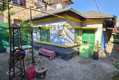 Casă individuală cu 3 camere în Brâncoveanu