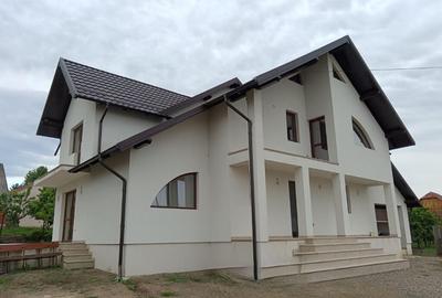 Vila de LUX in Scheia - 1
