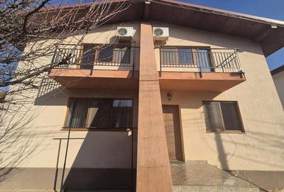 Casă cu 5 camere cu Teren 250 Mp în Central - 3