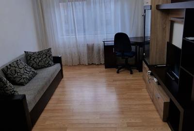 Apartament cu 3 camere semidecomandat în Crângași - 6