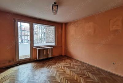 Apartament cu 4 camere semidecomandat în Take Ionescu - 9