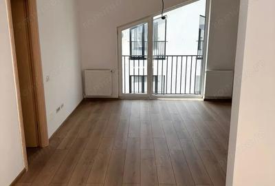 Casă cu 6 camere cu Teren 100 Mp în Roșu - 12