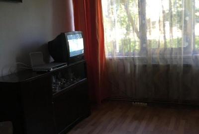 Apartament cu 2 camere decomandat în Independenței - 3