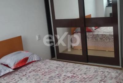 Apartament cu 2 camere decomandat în Frații Golești - 1