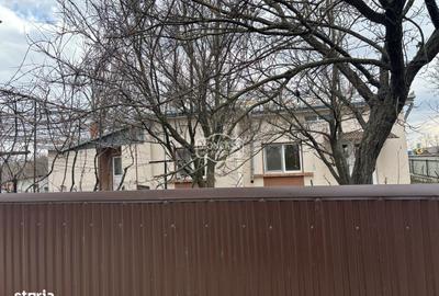 Casă cu 4 camere cu Teren 764 Mp în Central - 4