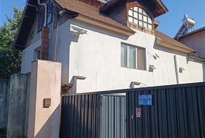 Casa si Hale productie si depozitare teren 2000 mp Fundeni - 2