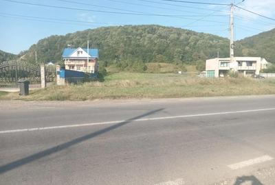 Teren de 3915 mp, în Central - 3