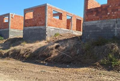 Casă cu 2 camere cu Teren 181 Mp în Călugăreni - 3