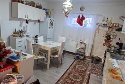Casă cu 4 camere în Amați - 3