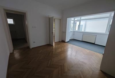 Apartament cu 4 camere în Beller - 2
