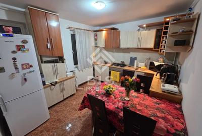 Apartament 2 camere decomandate  ETAJ 3 - 2