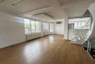 Casă individuală cu 12 camere cu Canalizare în Sisești - 6