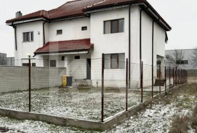 Casă cu 4 camere cu Teren 270 Mp în Cârcea - 10